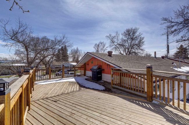638 1 Street S, Home with 5 bedrooms, 2 bathrooms and 4 parking in Vulcan AB | Image 31