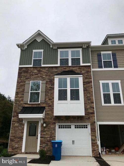 10735 Hinton Way, MANASSAS, VA, 20112-2438 | Card Image