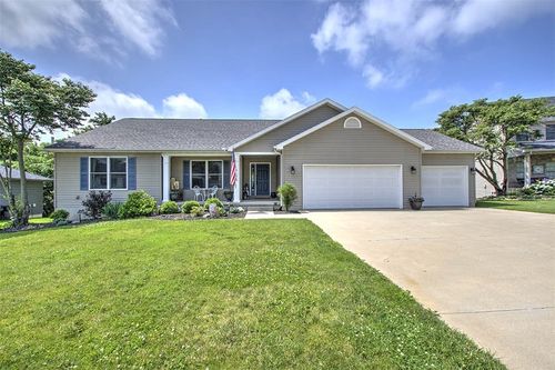 175 Lexington Cir, Mt Zion, IL, 62549-1387 | Card Image