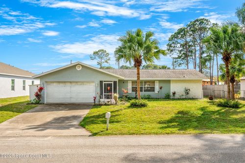 560 Collings Street Se, PALM BAY, FL, 32909 | Card Image