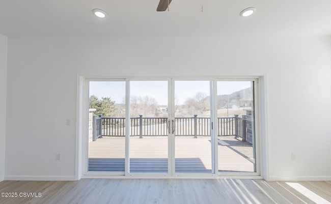 1020 Market St, House other with 3 bedrooms, 3 bathrooms and null parking in Nescopeck PA | Image 57