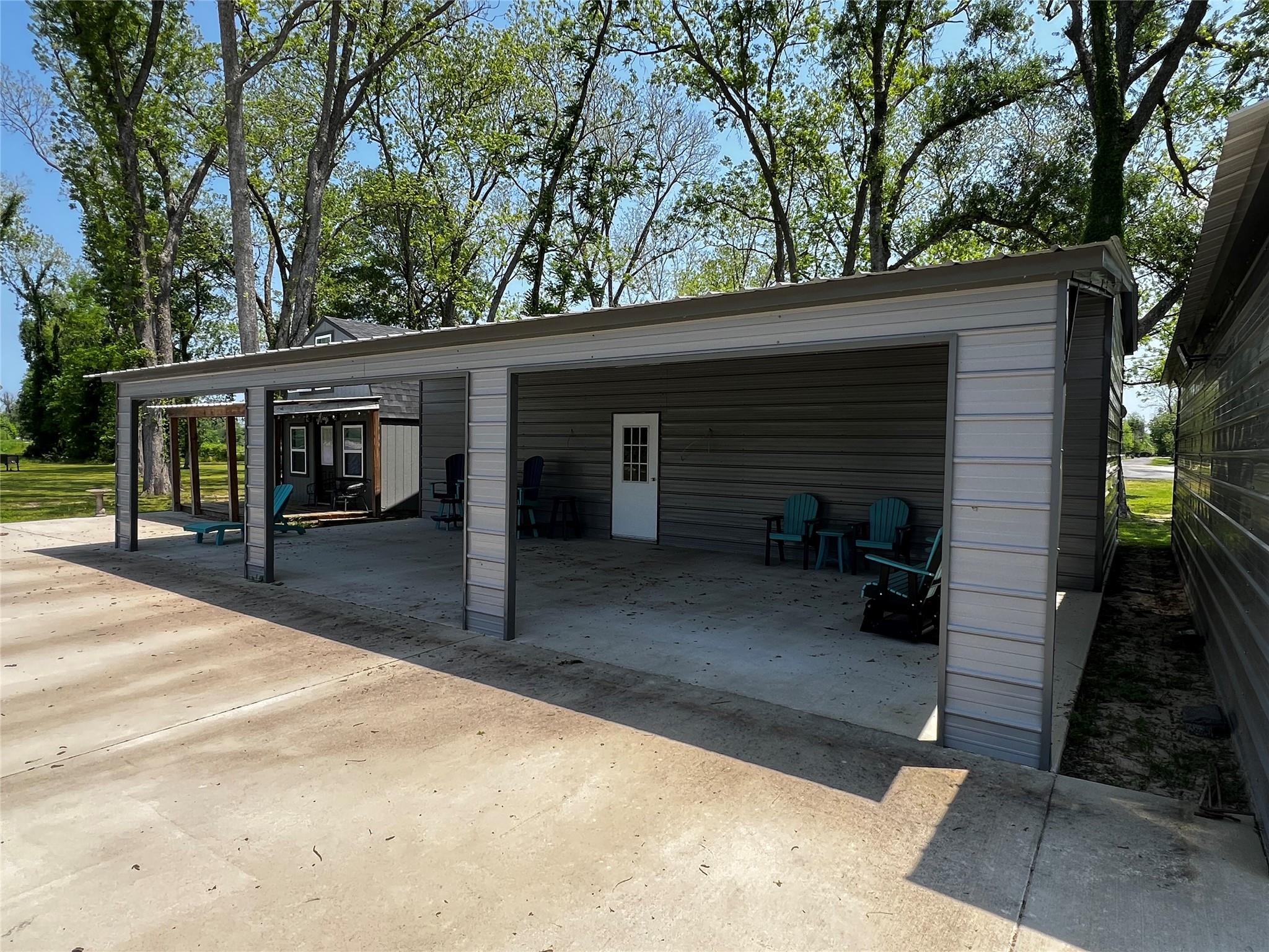 Residential in Livingston 4