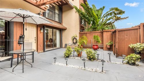 d79-6504 Sw 114th Pl, Miami, FL, 33173-4780 | Card Image