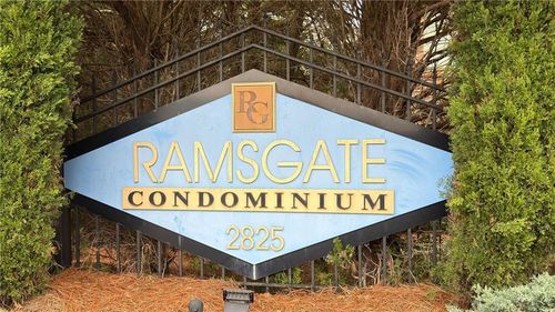 apt-o2-2825 Northeast Expy Ne, Atlanta, GA, 30345-4222 | Card Image