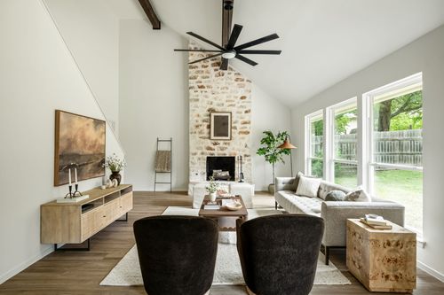 7107 Teaberry Dr, Austin, TX, 78745-6434 | Card Image