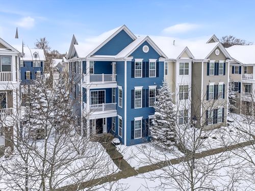 7-7 Moses Wheelock Ln, Westborough, MA, 01581-1842 | Card Image