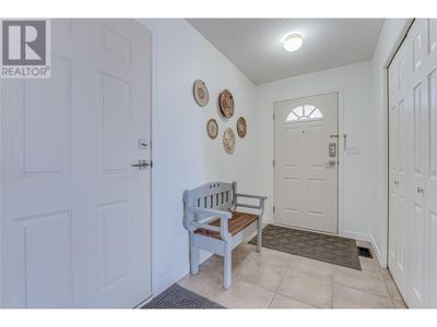 2 - 6909 Manning Pl, Townhouse with 3 bedrooms, 2 bathrooms and 3 parking in Vernon BC | Image 3