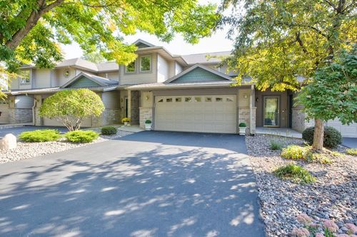 2186 10th St, Menominee, MI, 49858-2108 | Card Image