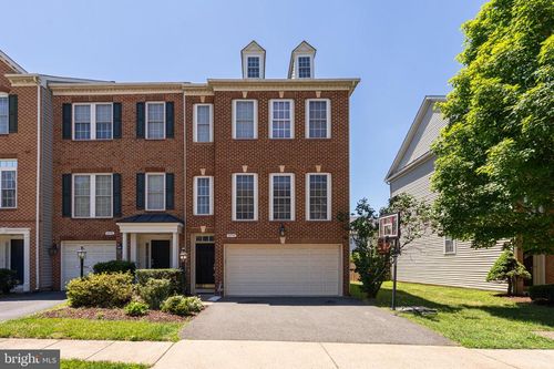12753 Heron Ridge Dr, FAIRFAX, VA, 22030-6643 | Card Image