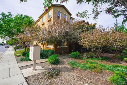 2740 Midtown Lane, Fairfield, CA, 94533 | Card Image