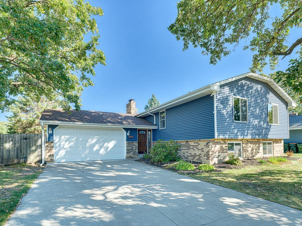 132nd Ln, Minneapolis, MN 55449