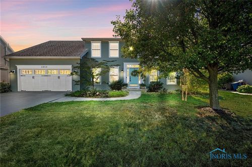 1852 Horseshoe Bend Dr, Perrysburg, OH, 43551-6922 | Card Image