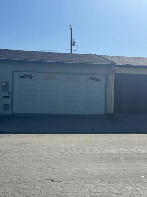 466 Calaveras Dr, Salinas, CA, 93906-2507 | Card Image
