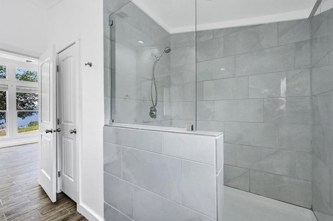 Primary bath | Image 29