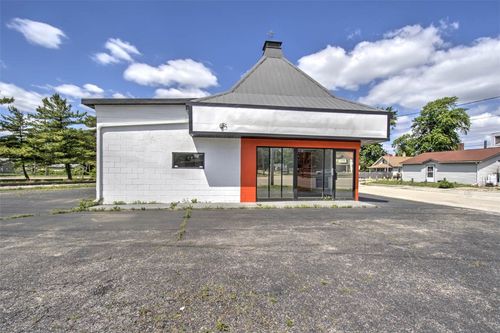 375 N 22nd St, Decatur, IL, 62521-1501 | Card Image