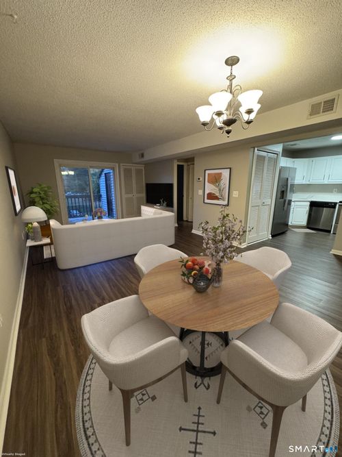 512-512 Twin Circle Dr, South Windsor, CT, 06074-2695 | Card Image