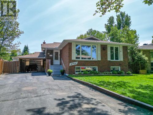 35 Kodiak Crescent, North Bay (Ferris), ON, P1A3S8 | Card Image