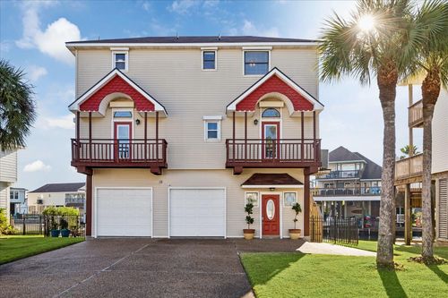 107 Bamaku Bnd, Tiki Island, TX, 77554-7110 | Card Image