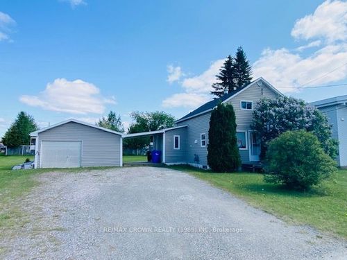 530 Tremblay St, Hearst, ON, P0L1N0 | Card Image