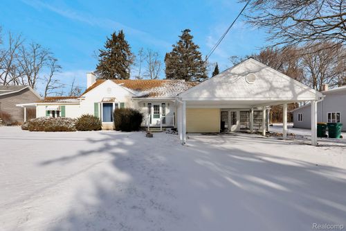 301 E Monroe St, Durand, MI, 48429-1214 | Card Image