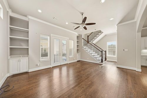 unit-c-882 Wakefield Dr, Houston, TX, 77018-6423 | Card Image