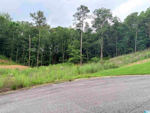 na-905 Calvary Xing, Fultondale, AL, 35068-1393 | Card Image