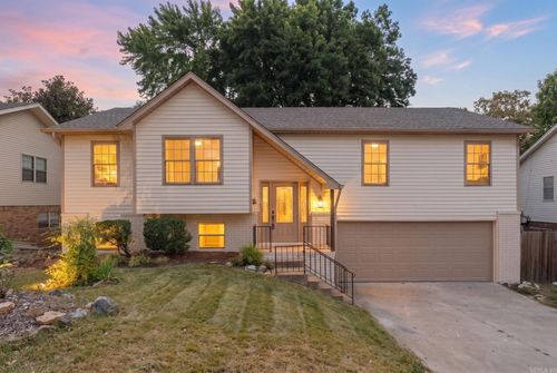 68 Warwick Road, Little Rock, AR, 72205 | Card Image