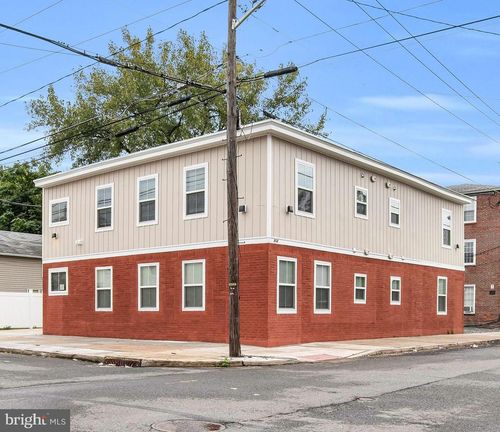 202 Foundry St, Florence, NJ, 08518-1107 | Card Image