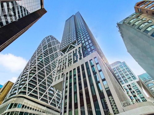 2105-238 Simcoe Street, Toronto (Kensington-Chinatown), ON, M5T0E2 | Card Image