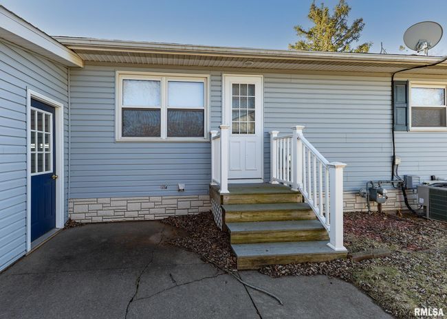 430 15 Th Pl, House other with 3 bedrooms, 3 bathrooms and null parking in Camanche IA | Image 27