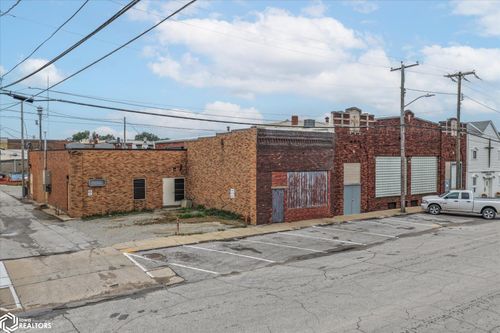 306 E 6th St, Logan, IA, 51546-1345 | Card Image