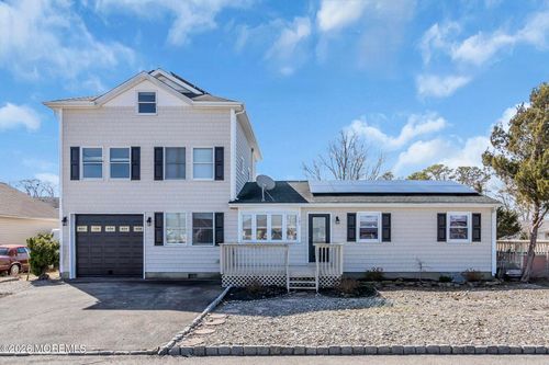 101 Clearwater Dr, Forked River, NJ, 08731-5116 | Card Image