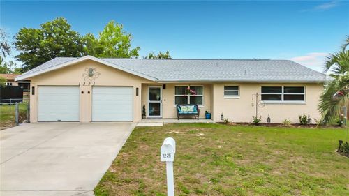 1225 Ne 2nd St, CRYSTAL RIVER, FL, 34429-4511 | Card Image