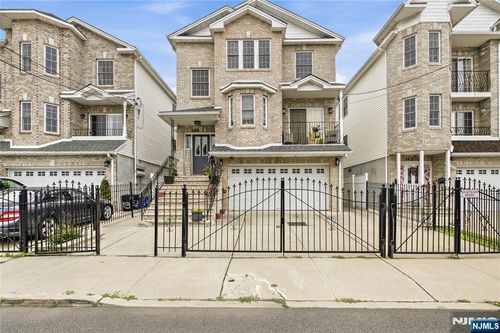 149 Bellair Place, Newark, NJ, 07104 | Card Image