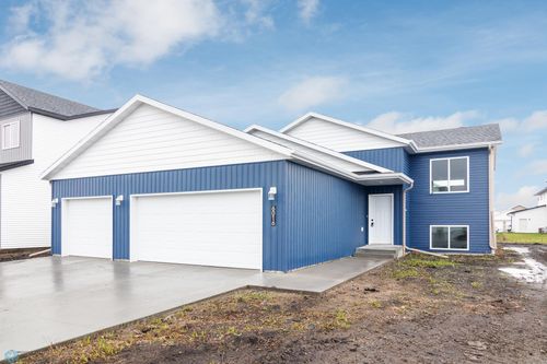 6016 80th Ave S, Horace, ND, 58047-5524 | Card Image
