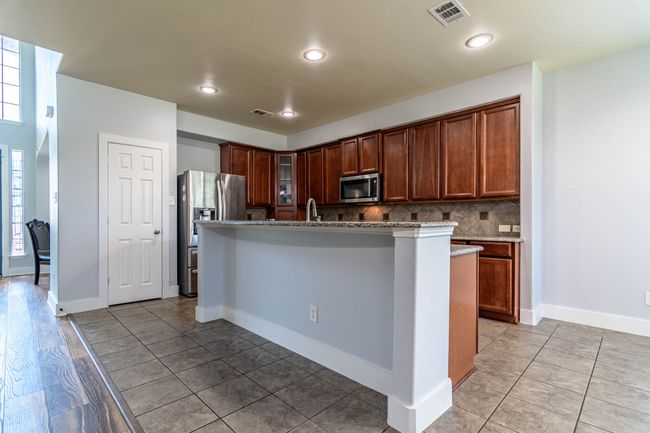 615 Lone Ridge Way, House other with 5 bedrooms, 3 bathrooms and null parking in Murphy TX | Image 9