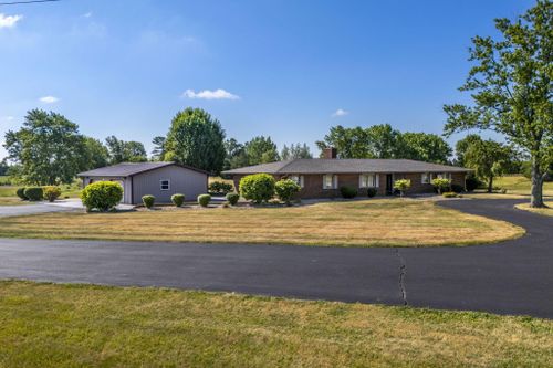 23470 Mouser Road, New Holland, OH, 43145 | Card Image