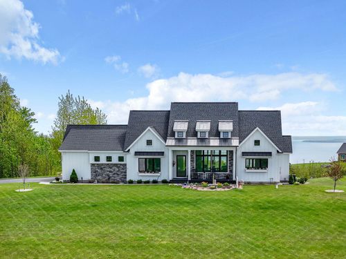 10041 E John Michael Dr, Suttons Bay, MI, 49682-9237 | Card Image
