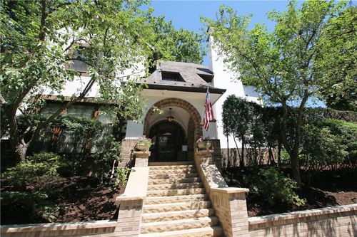 2030 Beechwood Blvd, Squirrel Hill, PA, 15217-1706 | Card Image