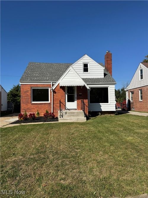 4201 Lambert Rd, South Euclid, OH, 44121-2746 | Card Image