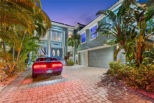 1215 Acappella Ln, APOLLO BEACH, FL, 33572-2745 | Card Image