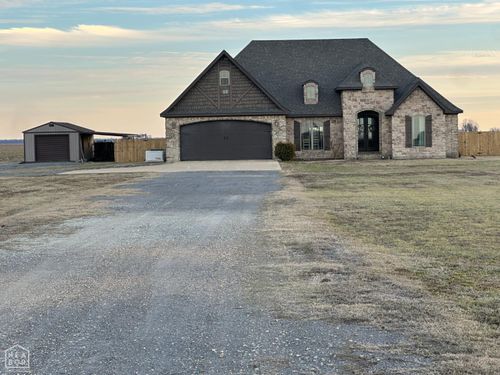 422 W State St, Caraway, AR, 72419-8606 | Card Image
