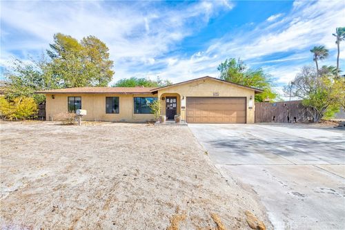 2302 E Wayne, Palm Springs, CA, 92262 | Card Image