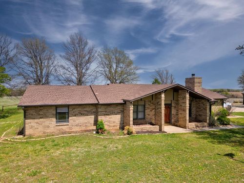5756 322nd Rd, Arkansas City, KS, 67005-6338 | Card Image