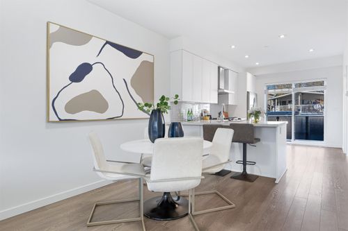 2763 Duke St, Vancouver, BC, V5R4S8 | Card Image