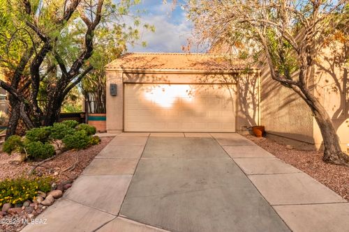 140 N Caviar Place, Tucson, AZ, 85745 | Card Image