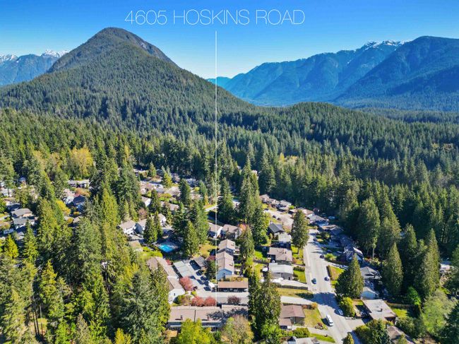 4605 Hoskins Road, Townhouse with 3 bedrooms, 2 bathrooms and 1 parking in North Vancouver BC | Image 33
