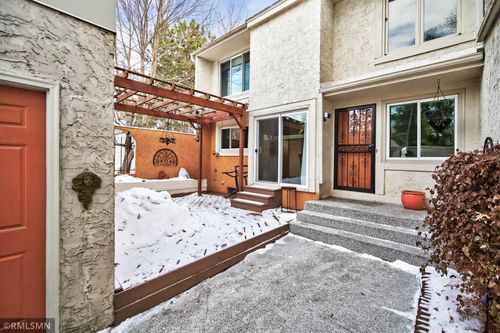 4302 Highland Dr, Shoreview, MN, 55126-3125 | Card Image