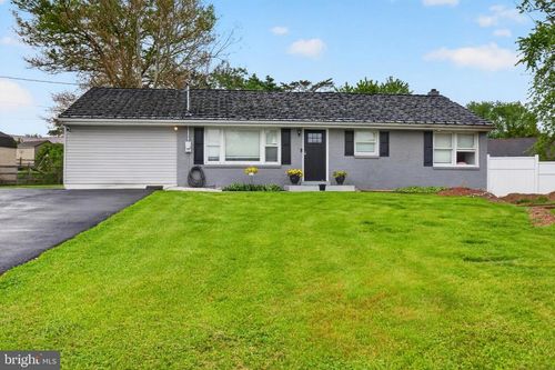 12 White Birch Ave, MECHANICSBURG, PA, 17050-1664 | Card Image
