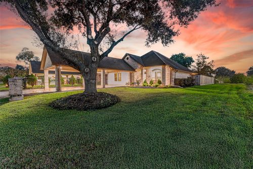 402 Avenue H, South Houston, TX, 77587-4607 | Card Image